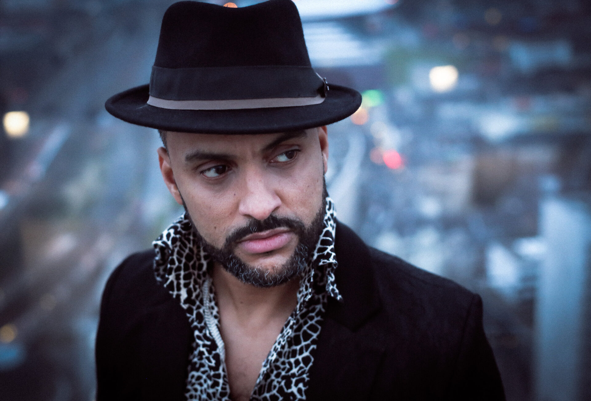 Abiodun_Portrait-6_©_MirkoPolo_web Abiodun_Portrait-6_©_MirkoPolo_web